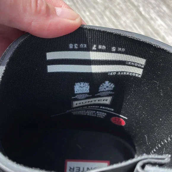 Hunter Sz 7 Black Refined Stud Biker Rubber Rain Bootie Ankle Boots - Picture 12 of 15